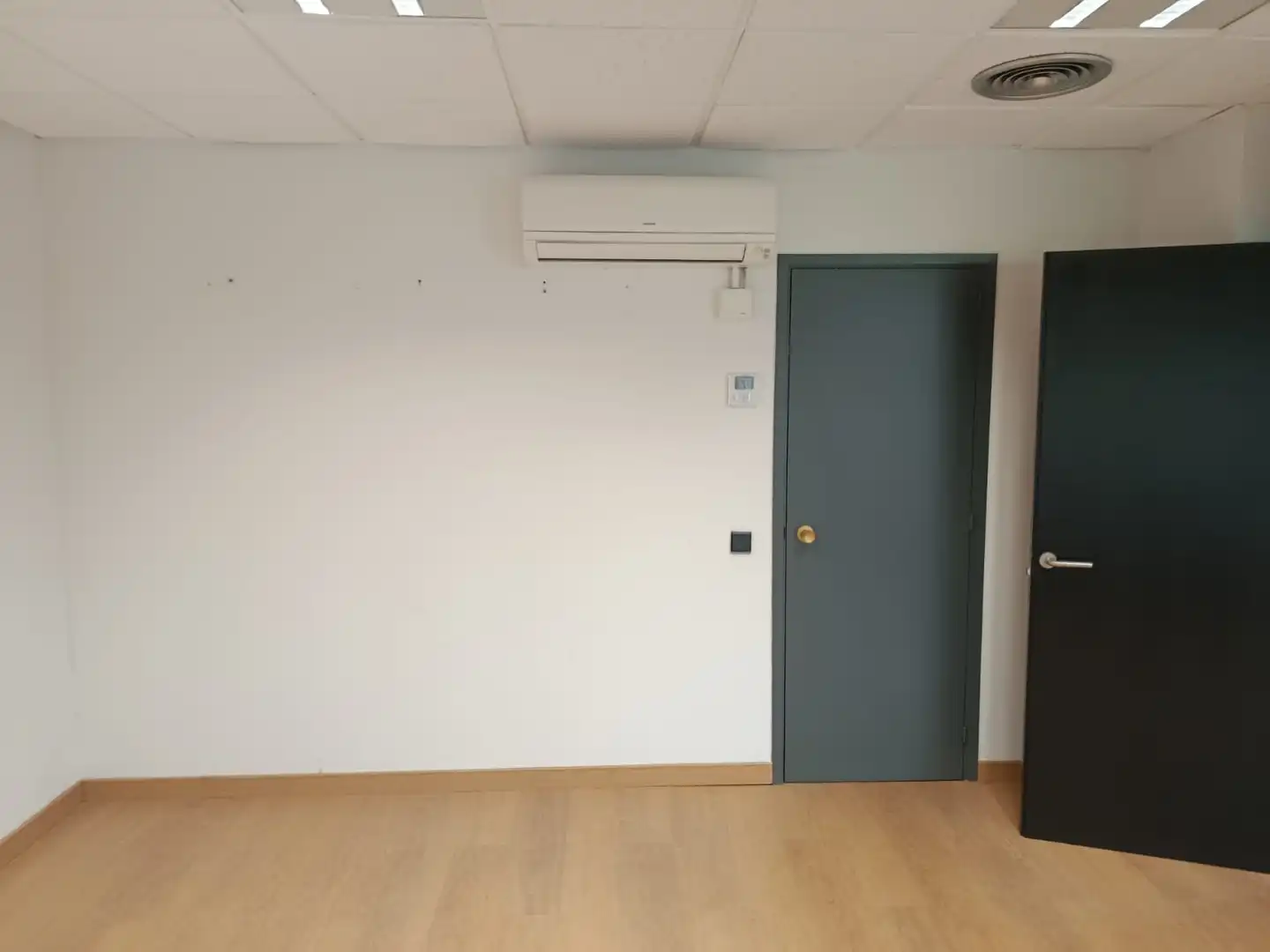 Büro mit Aufzug zum Verkauf in Nova, imagen 29