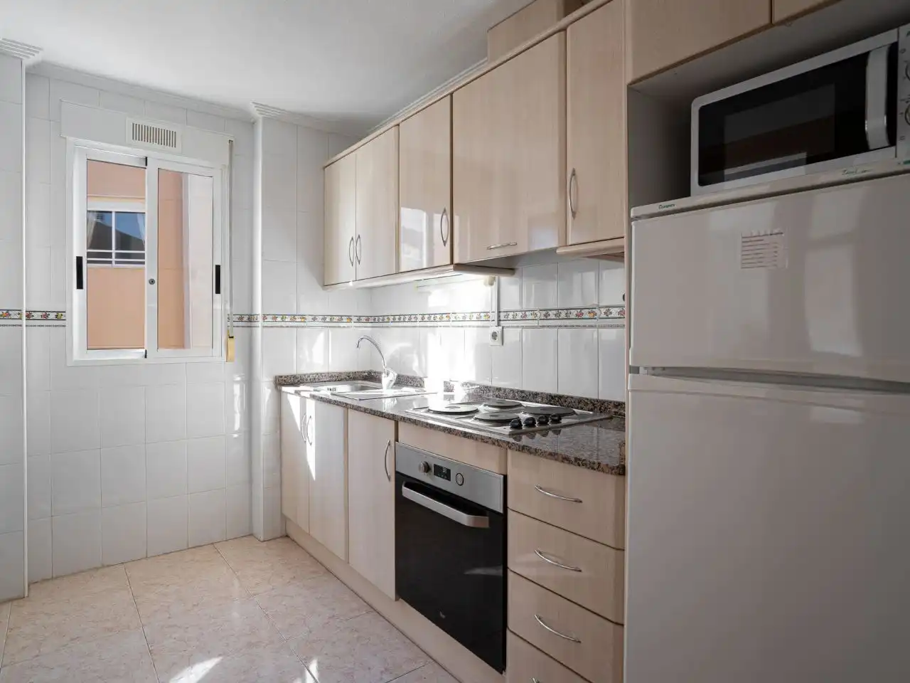 Kitchen of Flat for rent in La Mata