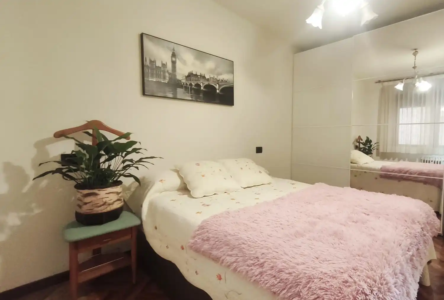Bedroom of Flat for sale in Gijón   with Heating and Swimming Pool