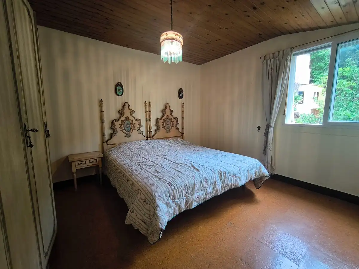 Habitación de Casa o chalet en venta en Vilagarcía de Arousa con Calefacción, Jardín privado y Parquet