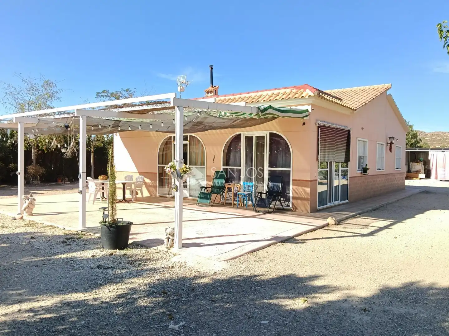 Chalet con jardín en venta en Pedanías Oeste