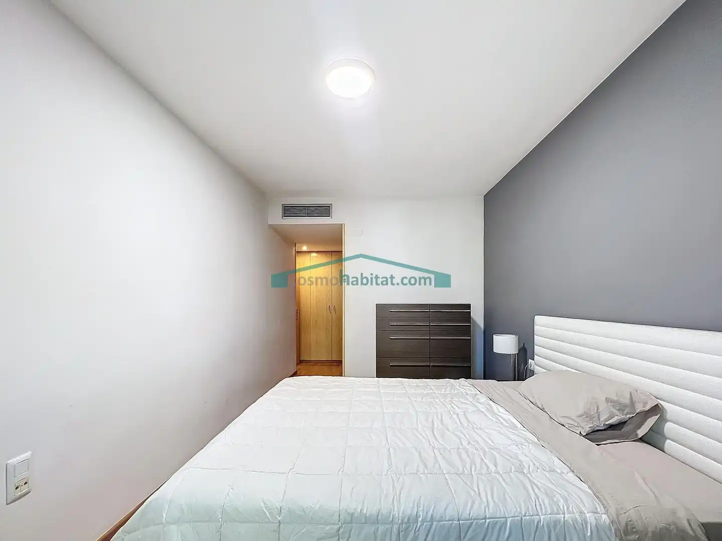 Schlafzimmer von Wohnung zur Miete in L'Eliana mit Klimaanlage, Heizung und Privatgarten