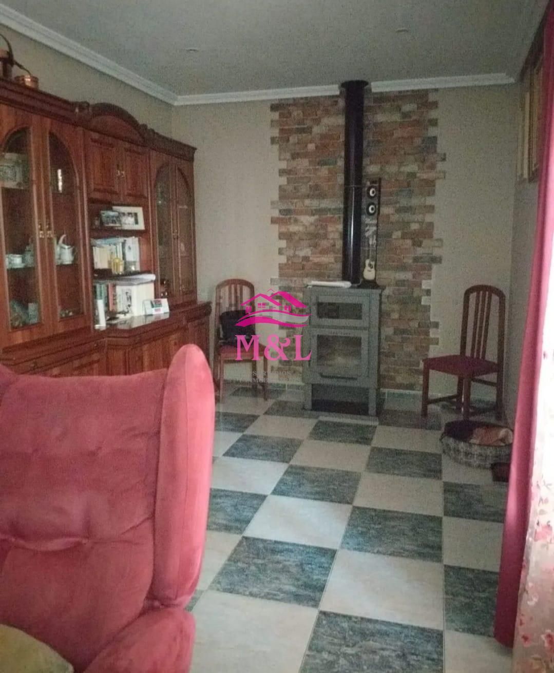 Sala d'estar de Casa o xalet en venda en Guareña amb Aire condicionat i Terrassa