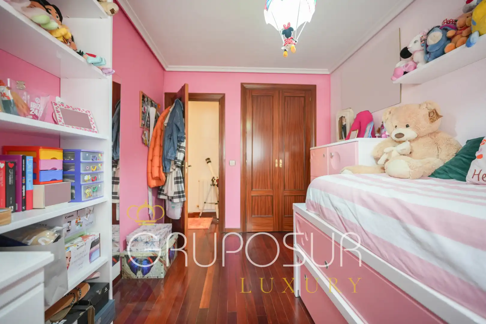 Habitación de Casa adosada en venta en Arroyo de la Encomienda con Calefacción, Jardín privado y Parquet