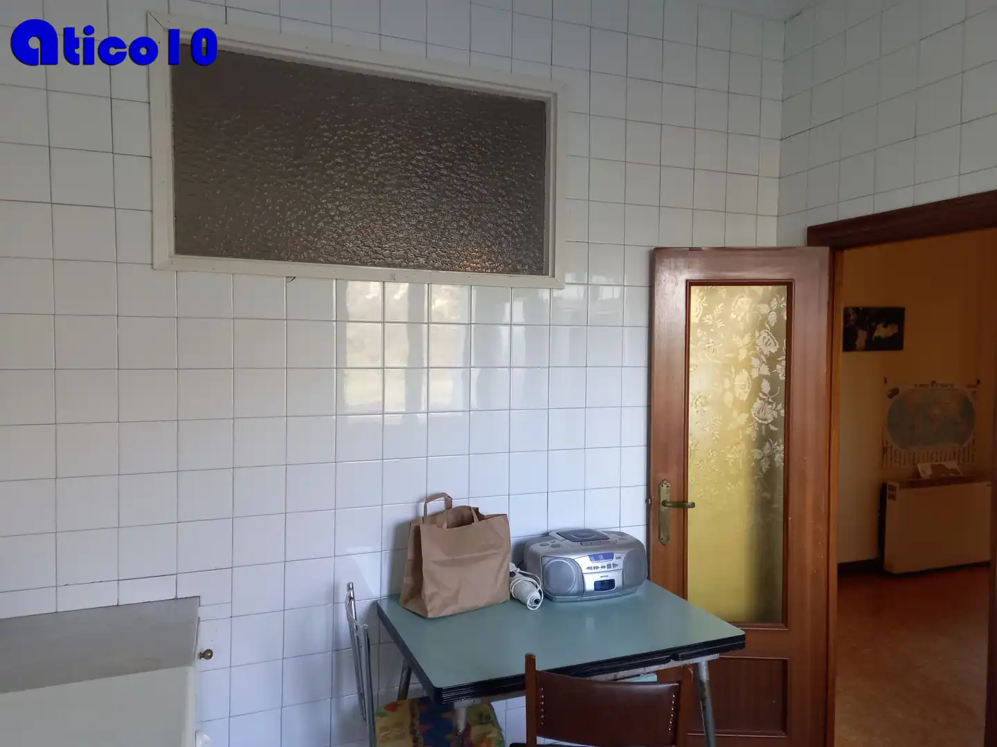 Küche von Einfamilien-Reihenhaus zum Verkauf in Oviedo  mit Heizung, Privatgarten und Parkett