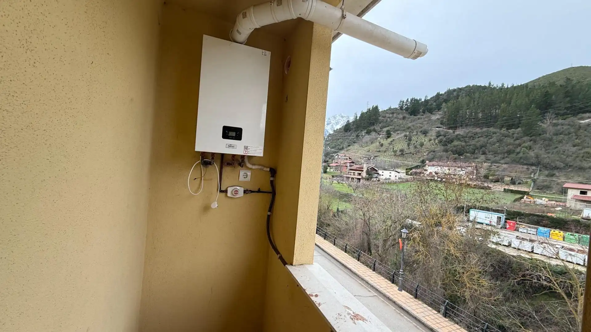 Exterior view of Duplexes for sale in Potes  with Balcony