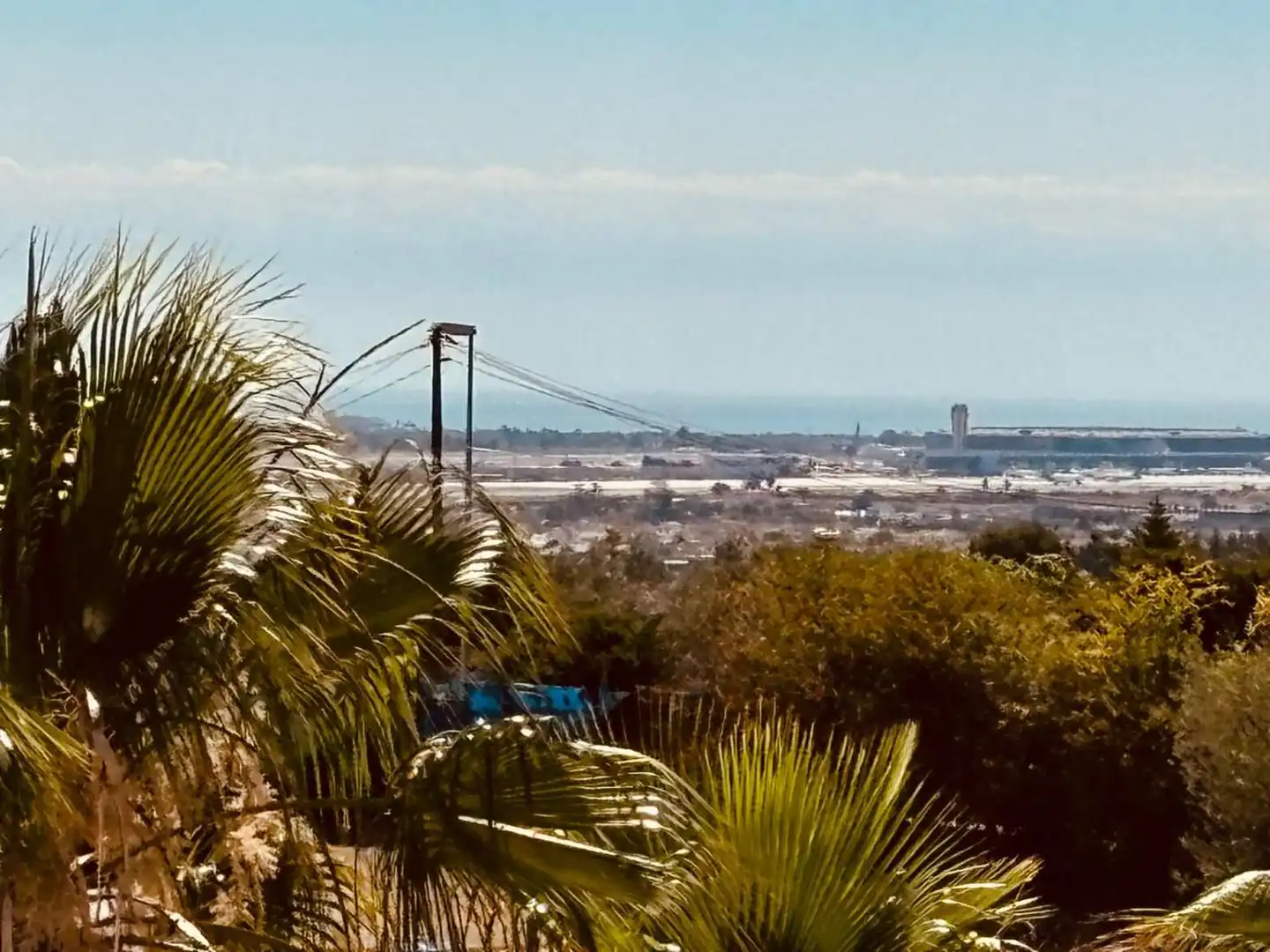Vista exterior de Casa o chalet en venta en Alhaurín de la Torre con Aire acondicionado, Calefacción y Jardín privado