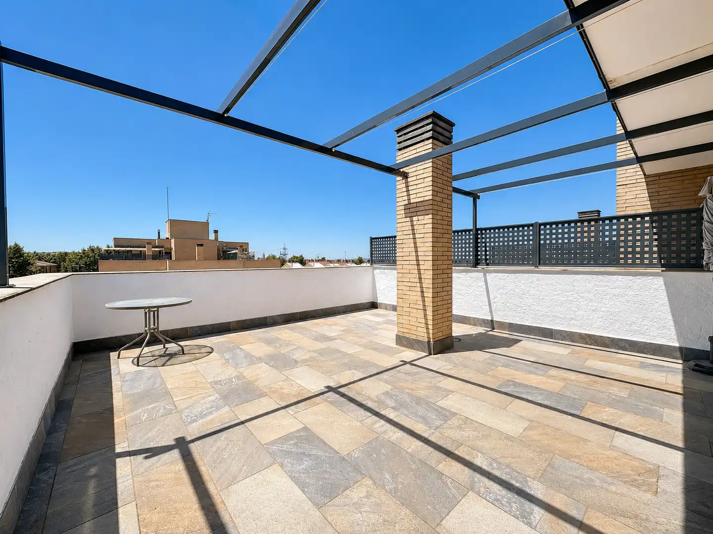 Terrasse von Dachboden zum Verkauf in Arganda del Rey mit Klimaanlage, Heizung und Terrasse