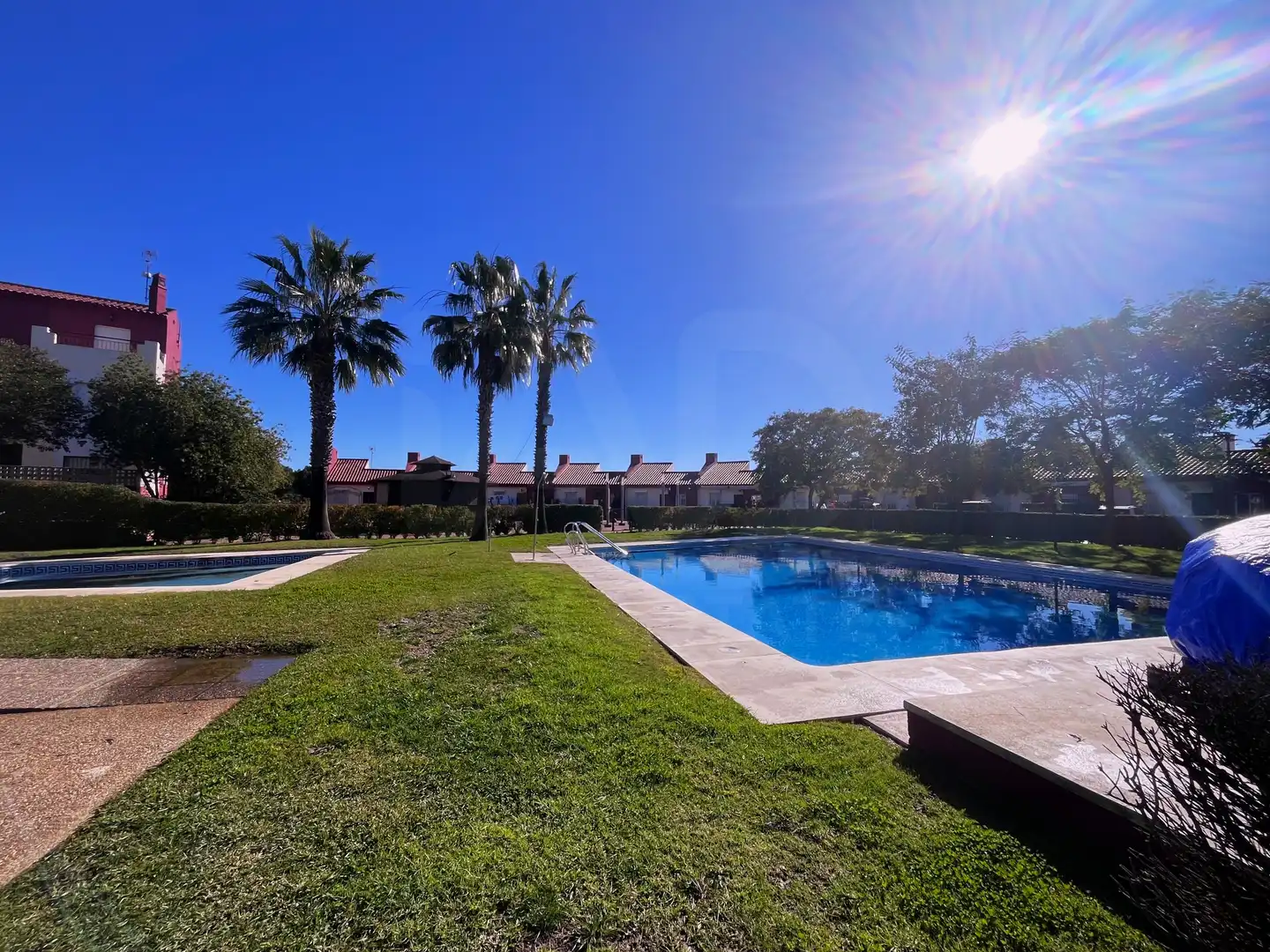 Piscina de Casa adosada en venta en Ayamonte con Calefacción, Terraza y Piscina