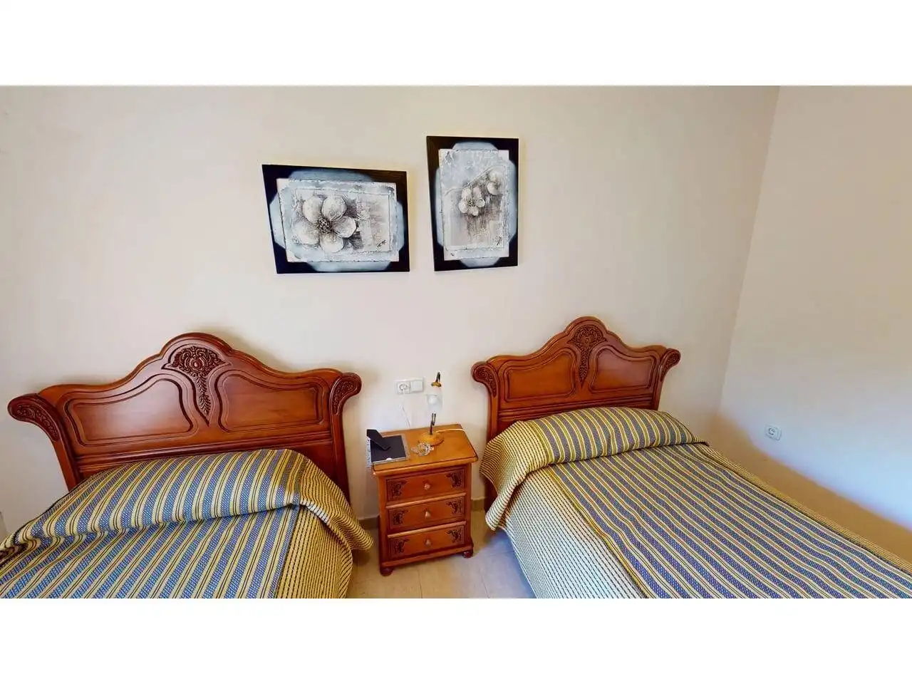 Habitación de Ático en venta en Cehegín con Calefacción, Terraza y Balcón