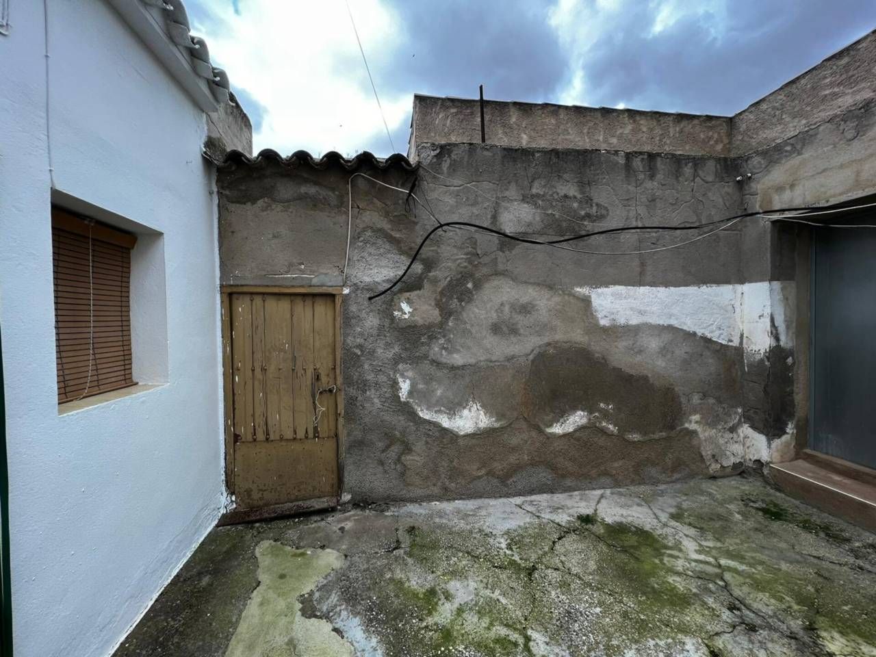 Vista exterior de Casa o chalet en venta en Villarrobledo