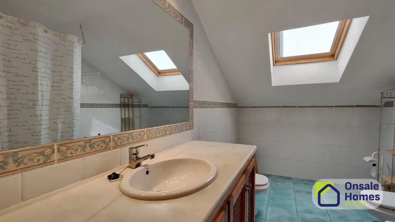 Duplex with terrace to rent in Calle el Califa, imagen 17