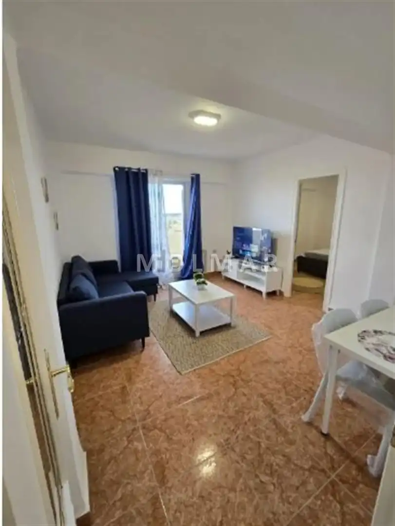 Sala d'estar de Pis en venda en  Valencia Capital amb Balcó i Internet