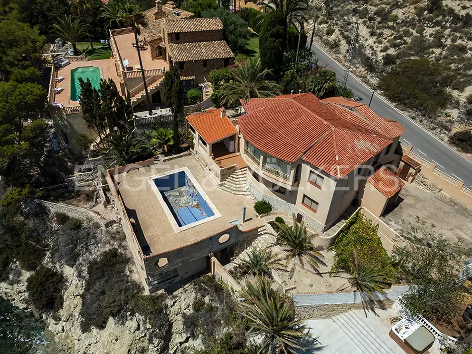Exterior view of Houses for sale in El Campello  with Private garden, Terrace and Swimming Pool