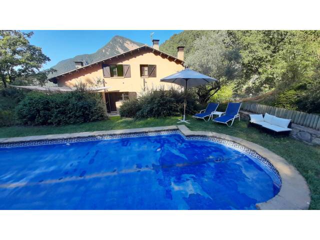 Casa-chalet en Venta en Castell de l'Areny
