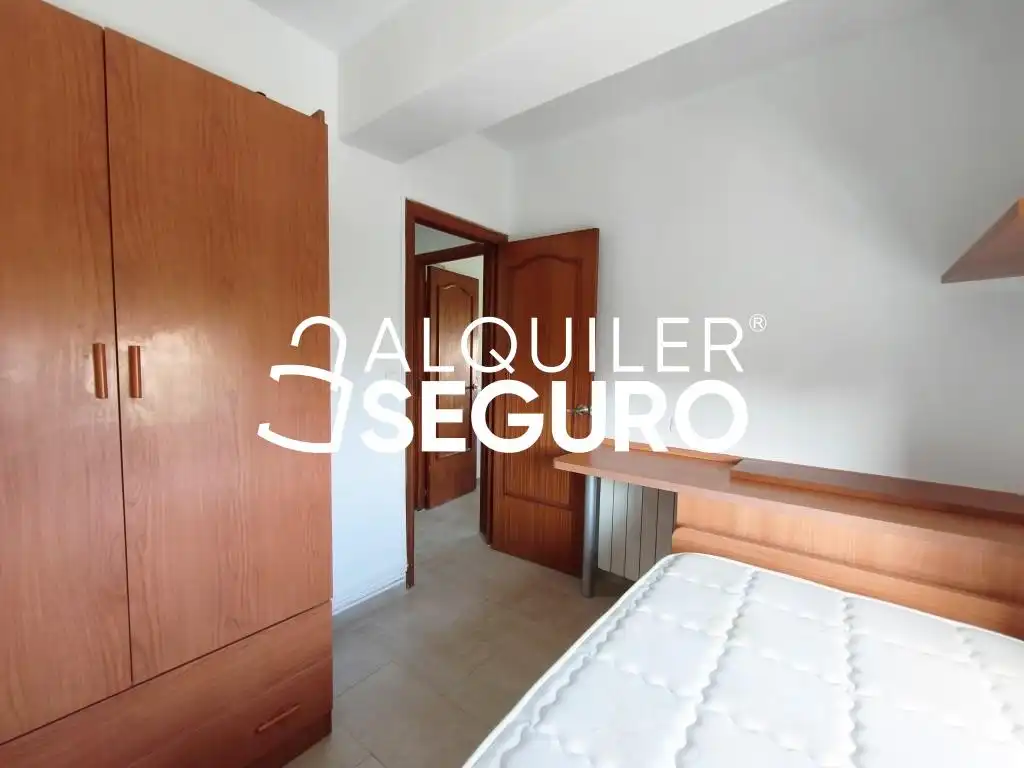 Schlafzimmer von Wohnung zur Miete in Alicante / Alacant mit Klimaanlage, Terrasse und Möbliert