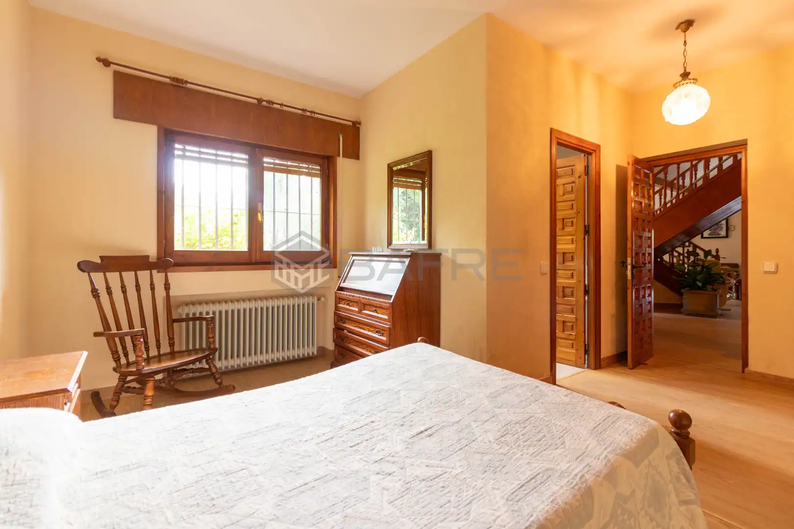 Dormitori de Casa o xalet en venda en Torrelodones amb Calefacció, Jardí privat i Parquet