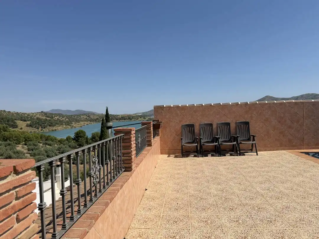 Terraza de Casa o chalet de alquiler en Periana con Terraza y Piscina