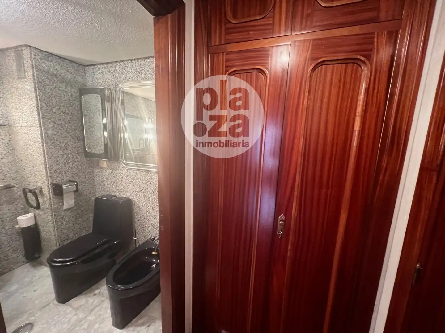 Wohnung zur Miete in Burgos mit Heizung, Terrasse und Abstellraum