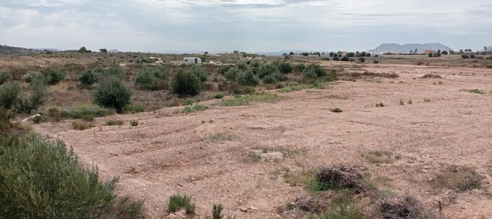 Rustikales Grundstück zum Verkauf in Partidas de Alicante, imagen 2