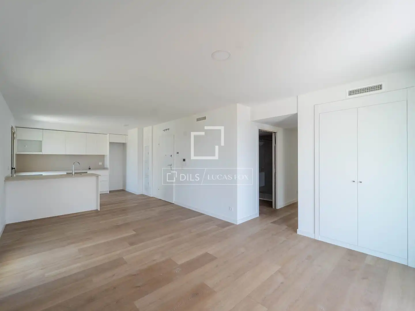 Living room of Flat for sale in El Puig de Santa Maria  with Air Conditioner, Terrace and Storage room
