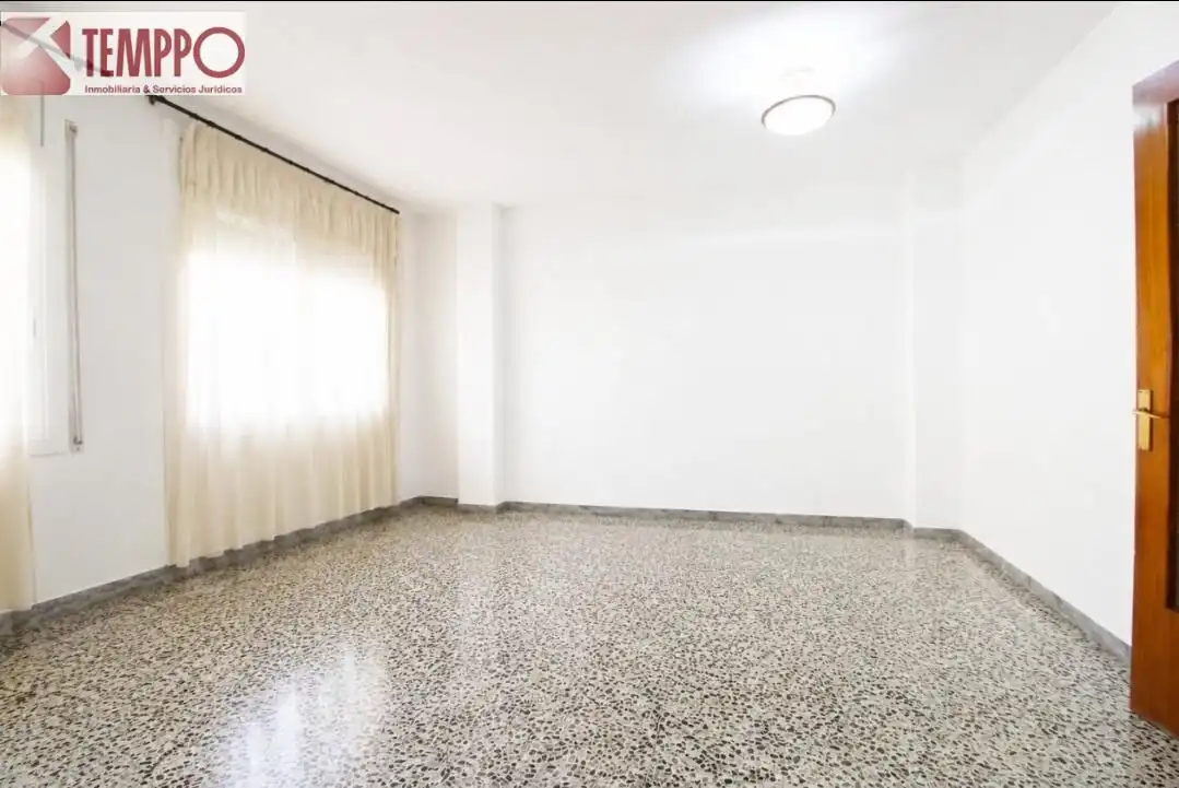 Piso en venta en El Vendrell con Alarma
