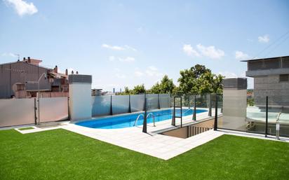 Swimming pool of Attic for sale in Gavà  with Air Conditioner, Heating and Sauna