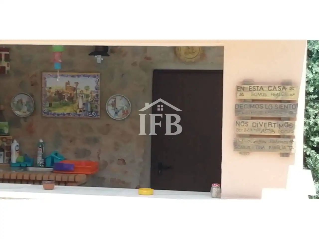 Country homes for sale in Valverde de Leganés  with Air Conditioner, Heating and Private garden