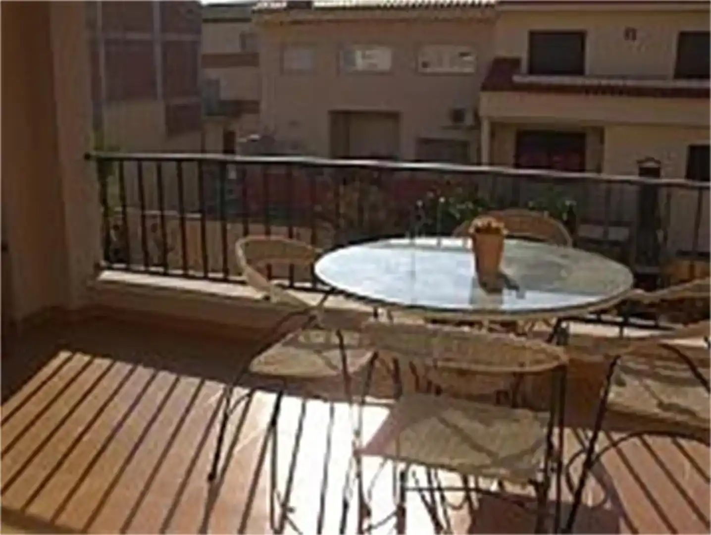 Terrassa de Casa adosada en venda en La Bisbal del Penedès amb Aire condicionat, Jardí privat i Traster