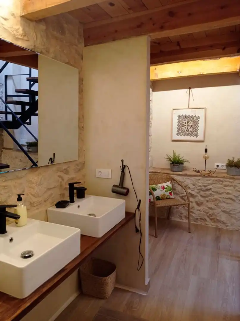 Bany de Casa o xalet en venda en Sant Mateu amb Aire condicionat, Terrassa i Moblat