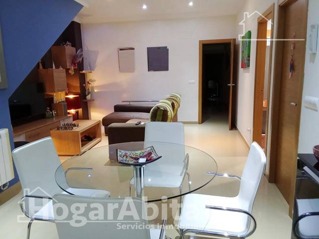 Casa-chalet en Venta en Calle Mestre Chapí en Alginet
