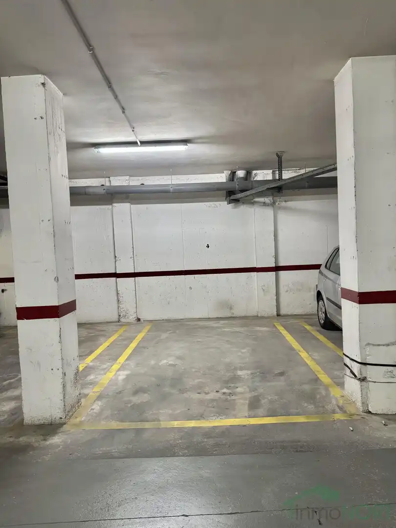 Parking de Piso en venta en Cartagena con Aire acondicionado, Calefacción y Amueblado