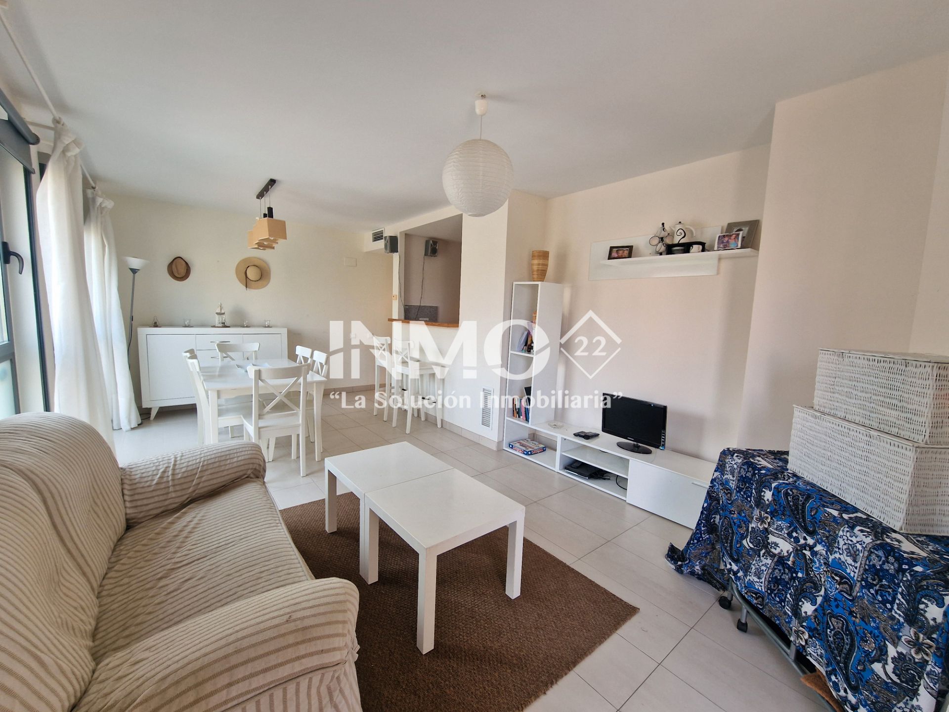 Living room of Flat for sale in Cambrils  with Air Conditioner, Parquet flooring and Terrace