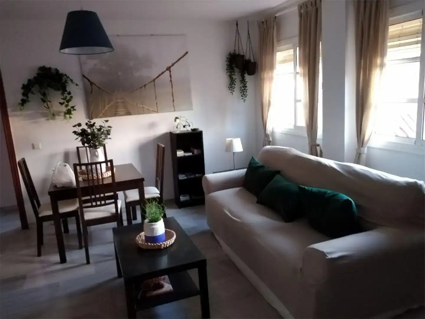 Sala d'estar de Àtic de lloguer en Málaga Capital amb Aire condicionat