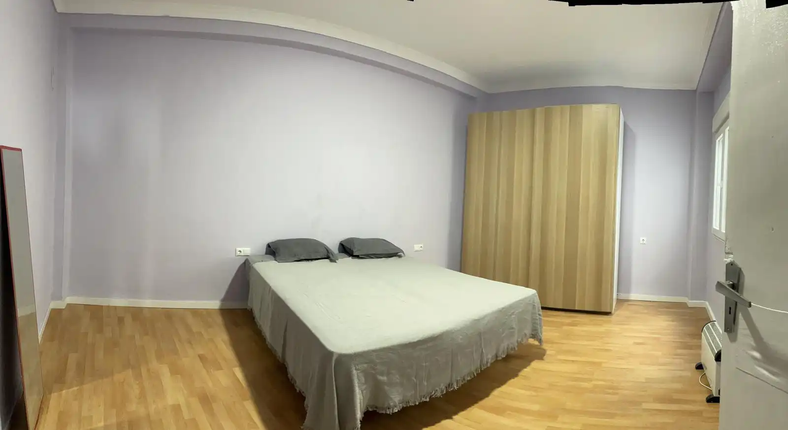 Habitación de Piso en venta en Oliva con Amueblado y Alarma