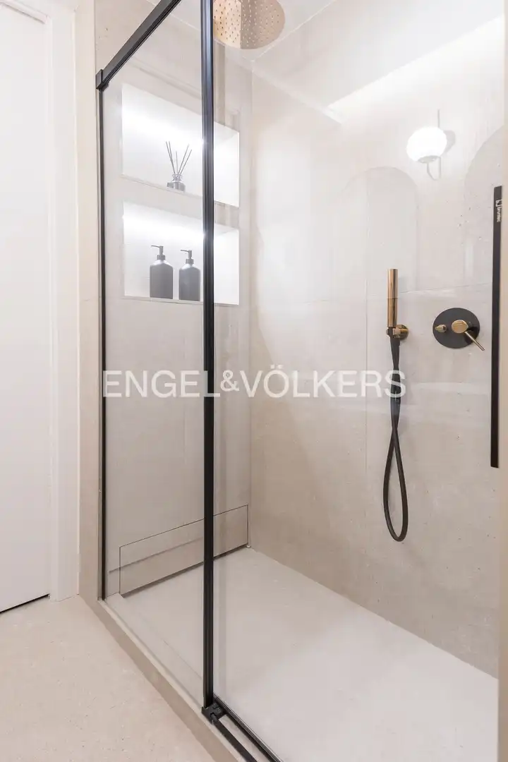 Baño de Piso en venta en Barrio de Salamanca