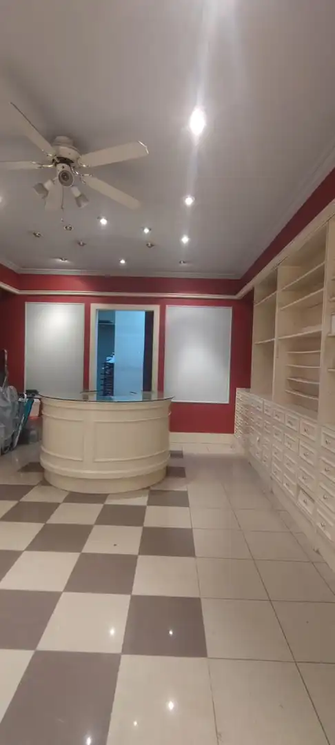 Local comercial en venda a NA SAURINA D´ENTENÇA, imagen 2