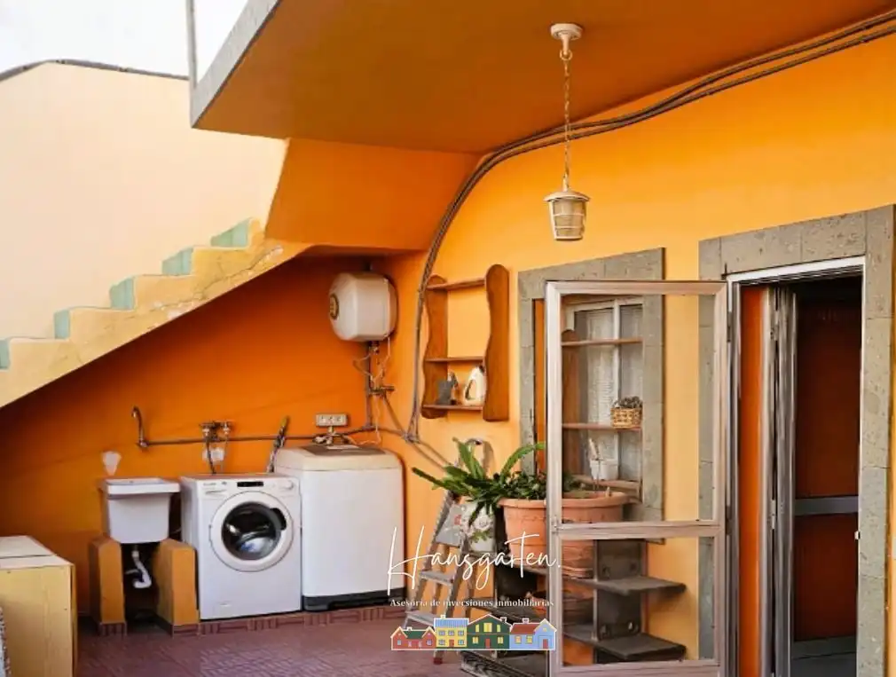 Terraza de Casa o chalet en venta en Santa Lucía de Tirajana con Aire acondicionado, Calefacción y Jardín privado