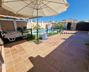 Jardí de Casa o xalet en venda en Almonte amb Aire condicionat, Terrassa i Piscina