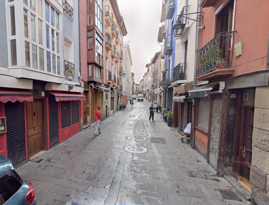 Flat for sale in C/ Cuchillería , Casco Viejo