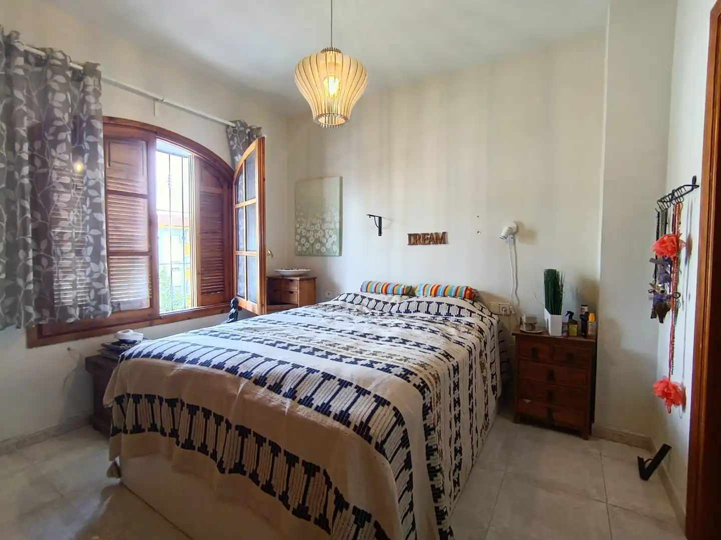 Habitación de Casa adosada en venta en Alhaurín de la Torre con Terraza, Balcón y Alarma