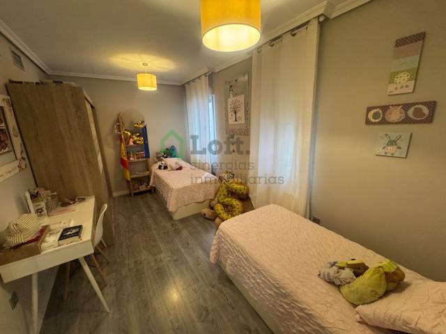 Piso en Venta en Pardaleras