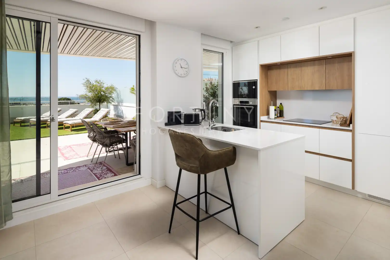 Piso con piscina en venta en Calle Mar Rojo 1761, imagen 10
