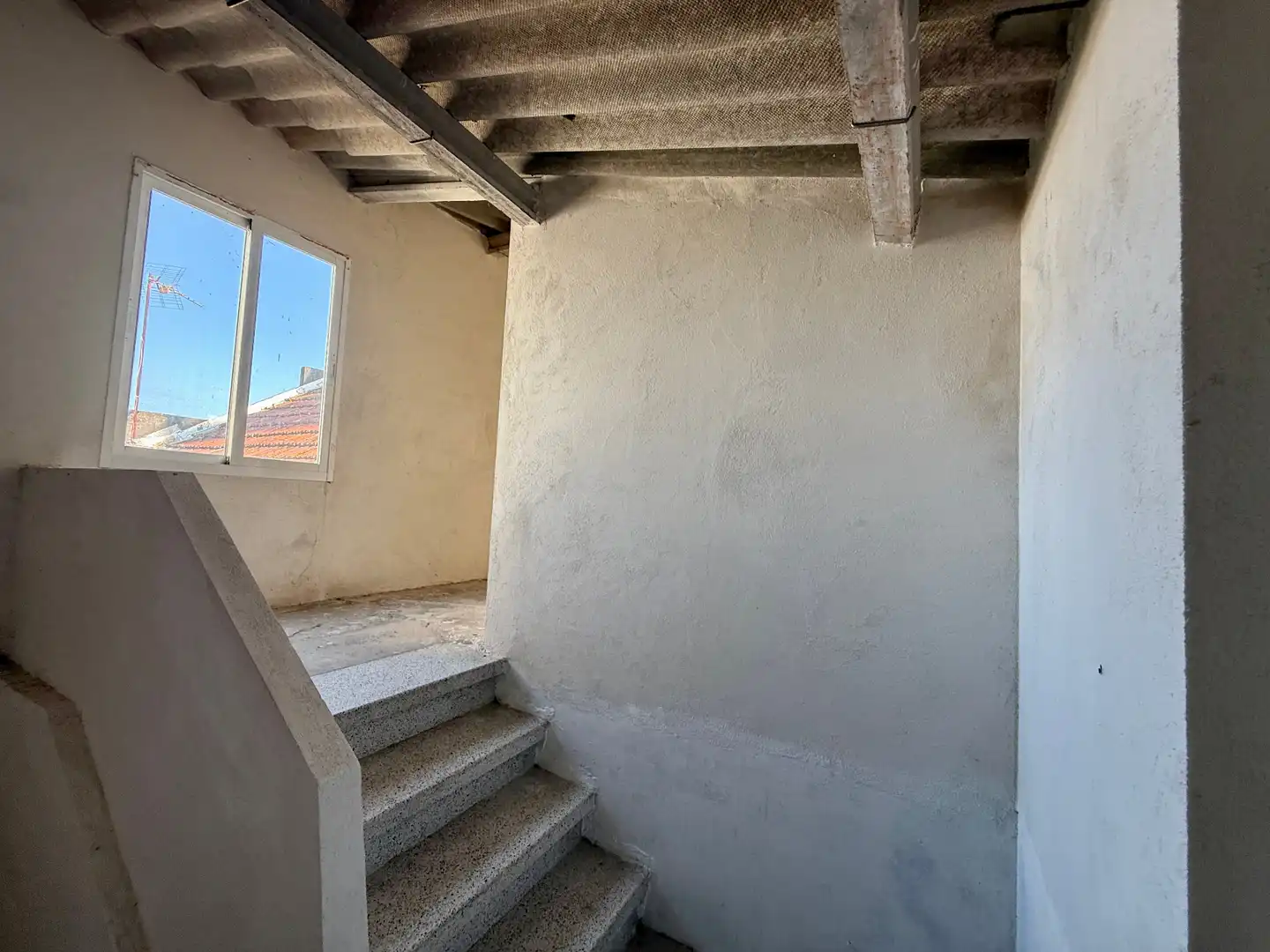 Casa adosada en venda en O Grove   amb Jardí privat, Traster i Moblat