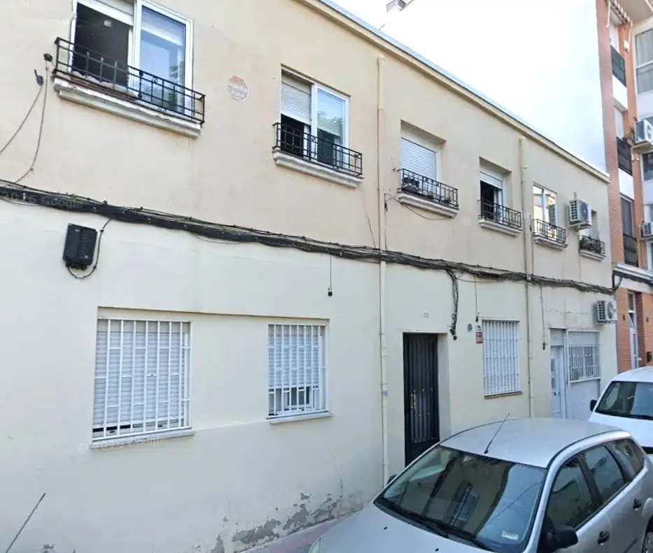Vista exterior de Piso en venta en Madrid