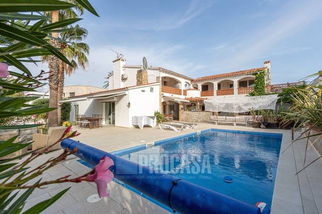 Casa-chalet en Venta en Norfeu en Cap Ras - Creus - Falconera
