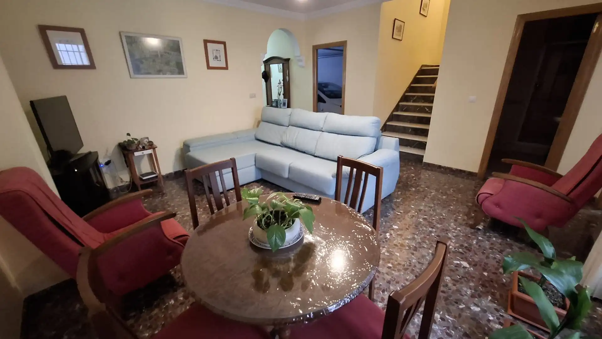 Sala d'estar de Casa o xalet en venda en Motril amb Aire condicionat, Terrassa i Traster