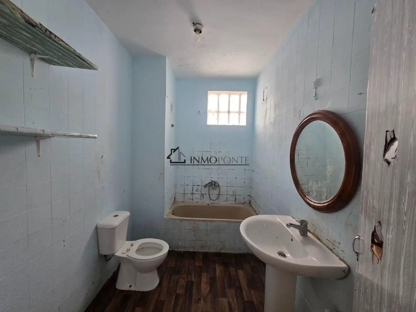 Baño de Piso en venta en Vilagarcía de Arousa con Calefacción y Terraza