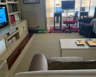 Living room of Flat for sale in Santiago de Compostela 