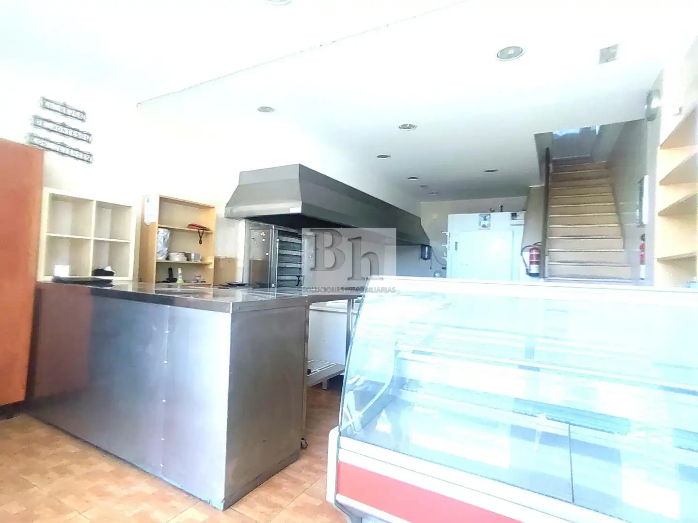 Kitchen of Commercial properties for sale in Alhaurín de la Torre  with Air Conditioner and Furnished